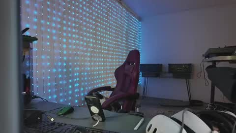 ccook1200 online show from April 24, 2026, 9:23 am