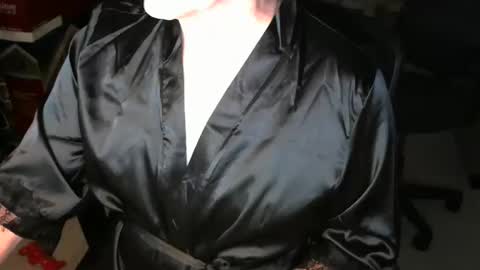 cddan56 online show from January 3, 2025, 2:10 am