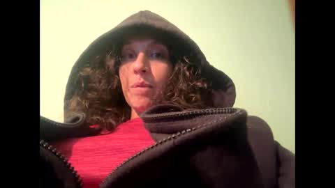 cece_vibez online show from December 19, 2025, 10:11 am