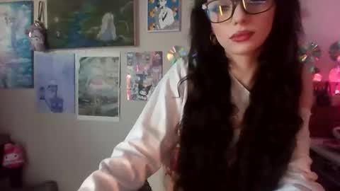 Cecelia Taylor online show from April 15, 2026, 1:23 am