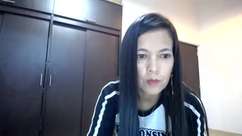 ceci online show from January 12, 2025, 6:28 am