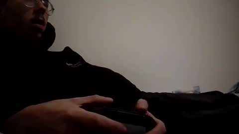 cedrichh0 online show from December 31, 2024, 9:42 am