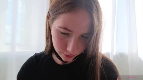 Josie Manesi online show from June 1, 2026, 6:26 am