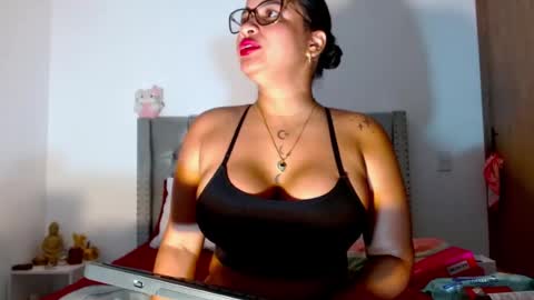 Snapshot of celeneortiiz chatting on July 1, 2026, 9:00 am celeneortiiz online show from July 1, 2026, 9:00 am