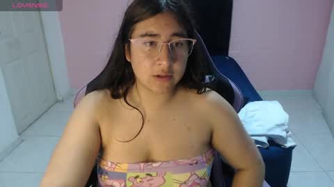 Snapshot of celeste817631 chatting on May 15, 2026, 4:58 pm celeste817631 online show from May 15, 2026, 4:58 pm