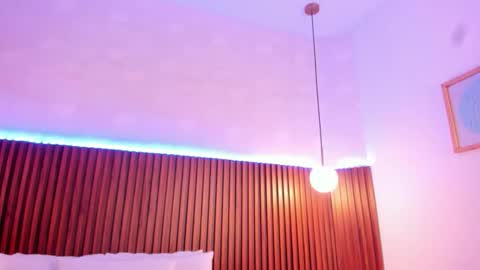 Sofia Castrillon online show from October 12, 2025, 12:26 pm