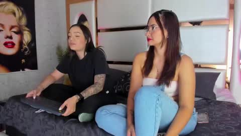 celeste_starsss online show from January 10, 2025, 9:42 pm