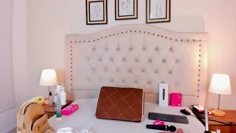 CELESTE MIRANDA online show from January 12, 2026, 12:21 pm