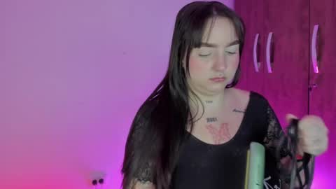 Snapshot of celeste_y_pipe chatting on May 2, 2026, 3:00 am Celeste Y Pipe online show from May 2, 2026, 3:00 am
