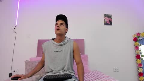 Snapshot of celestederek chatting on October 21, 2025, 1:34 pm Celeste - Derek online show from October 21, 2025, 1:34 pm