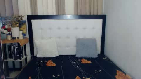 CELESTE IGYoshi Tian online show from September 23, 2025, 8:28 am