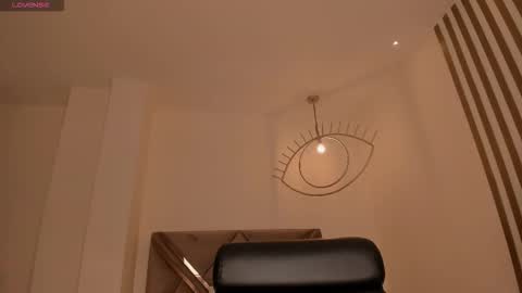 Celeste Moon online show from November 6, 2025, 3:07 am