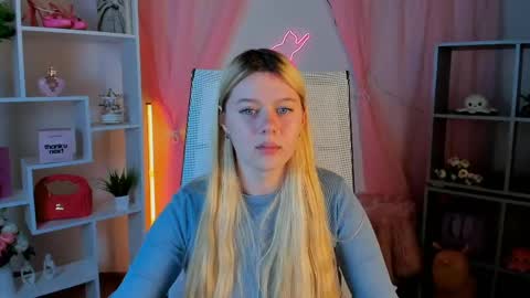 Snapshot of celestinemauriac chatting on April 30, 2026, 7:53 pm your cute kitty online show from April 30, 2026, 7:53 pm