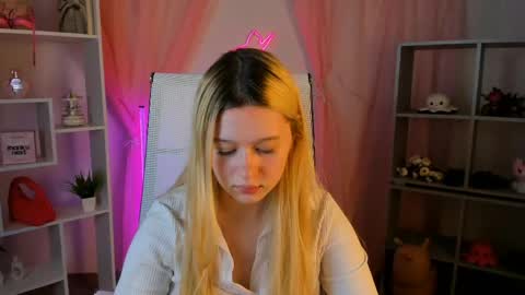 Snapshot of celestinemauriac chatting on May 12, 2026, 6:49 pm your cute kitty online show from May 12, 2026, 6:49 pm