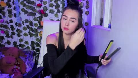 Celestineeeeee online show from December 23, 2024, 10:33 pm