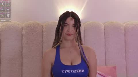 Snapshot of celestte_vanegas chatting on June 4, 2026, 6:03 pm celestte_vanegas online show from June 4, 2026, 6:03 pm