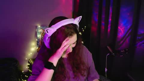 celia_sensual_ online show from April 15, 2026, 9:37 pm