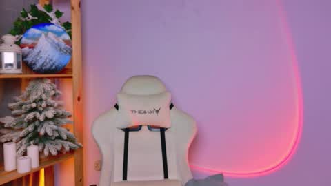  Celine  online show from February 1, 2026, 4:00 am