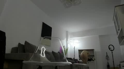 Snapshot of celine_roxelle chatting on May 16, 2026, 7:56 pm Celine Roxelle online show from May 16, 2026, 7:56 pm