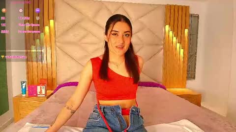 Snapshot of celine_visconti chatting on May 8, 2026, 8:58 pm online show from May 8, 2026, 8:58 pm