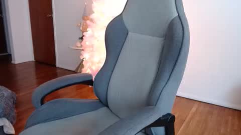 Celine Costas online show from February 18, 2026, 5:20 pm