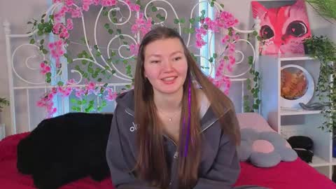 Nina online show from February 18, 2026, 7:37 am