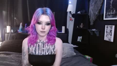 Snapshot of cerianex chatting on January 25, 2025, 11:32 pm Averi online show from January 25, 2025, 11:32 pm