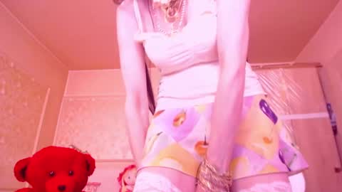 Cerise online show from February 18, 2025, 8:05 am