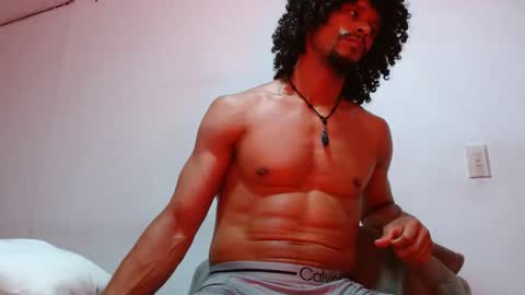 Snapshot of cesar_master_ chatting on May 3, 2026, 9:54 pm cesar_master_ online show from May 3, 2026, 9:54 pm
