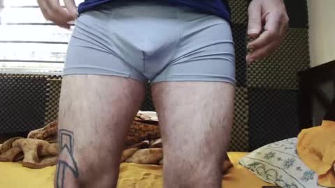 cezar online show from October 18, 2025, 1:01 pm