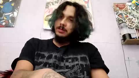 Snapshot of cfm94753 chatting on October 19, 2025, 6:36 am cfm94753 online show from October 19, 2025, 6:36 am