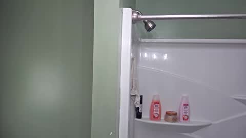 Snapshot of cguffey2284 chatting on February 19, 2026, 4:36 pm cguffey2284 online show from February 19, 2026, 4:36 pm