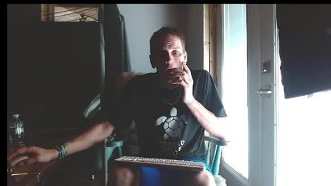 cguffey2284 online show from April 5, 2026, 10:18 pm