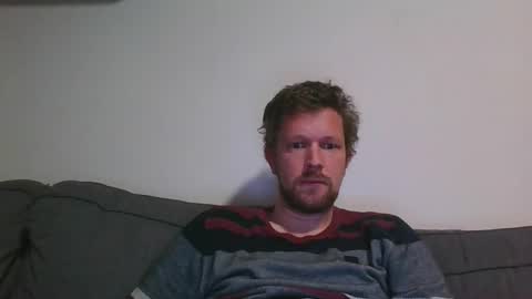 Snapshot of ch35ri chatting on December 21, 2024, 7:38 pm ch35ri online show from December 21, 2024, 7:38 pm