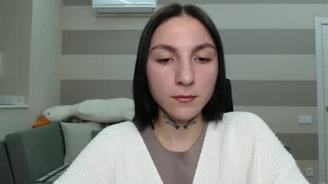 Kate online show from December 25, 2024, 1:30 pm