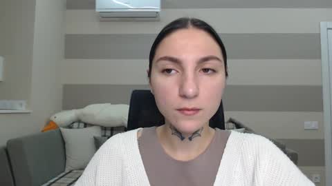 Kate online show from January 8, 2025, 7:03 am