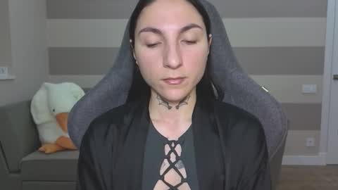 Kate online show from October 10, 2025, 9:19 am