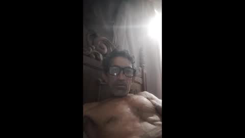Snapshot of chacal6311 chatting on April 19, 2026, 3:39 am chacal6311 online show from April 19, 2026, 3:39 am