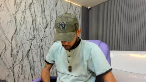 chacorta_ online show from April 5, 2026, 2:14 pm