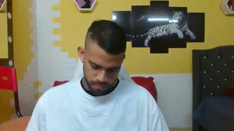 chacorta_ online show from April 13, 2026, 1:05 pm