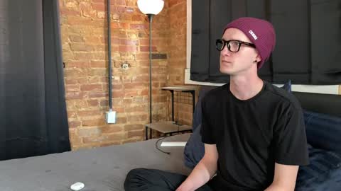 chadbentley420 online show from April 7, 2026, 6:52 pm