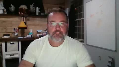 chadmichaell online show from December 5, 2025, 12:19 am