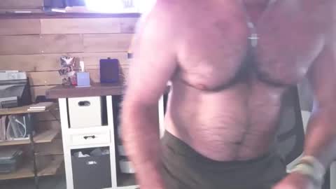 chadmichaell online show from May 20, 2026, 11:49 am