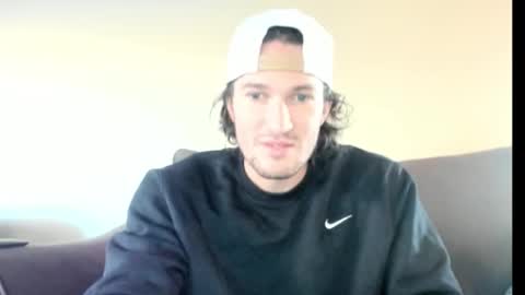 Lydong online show from December 4, 2025, 11:13 pm