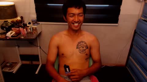 ChaelskieCumMachine online show from December 11, 2024, 6:36 am