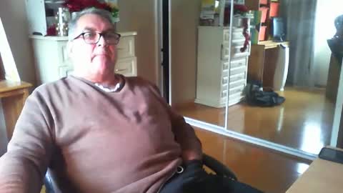 Chalky online show from September 15, 2025, 7:41 am