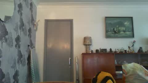 Champers online show from January 4, 2025, 11:33 am