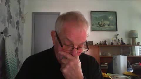 Snapshot of champers37 chatting on February 13, 2026, 10:22 am Champers online show from February 13, 2026, 10:22 am