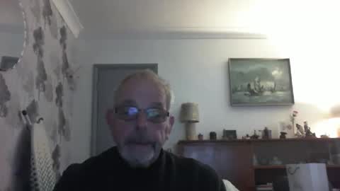 Snapshot of champers37 chatting on February 19, 2026, 8:54 am Champers online show from February 19, 2026, 8:54 am