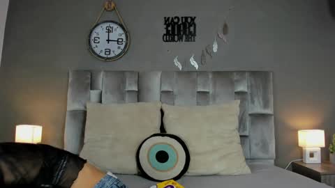 C H A N E L online show from January 20, 2025, 7:35 pm